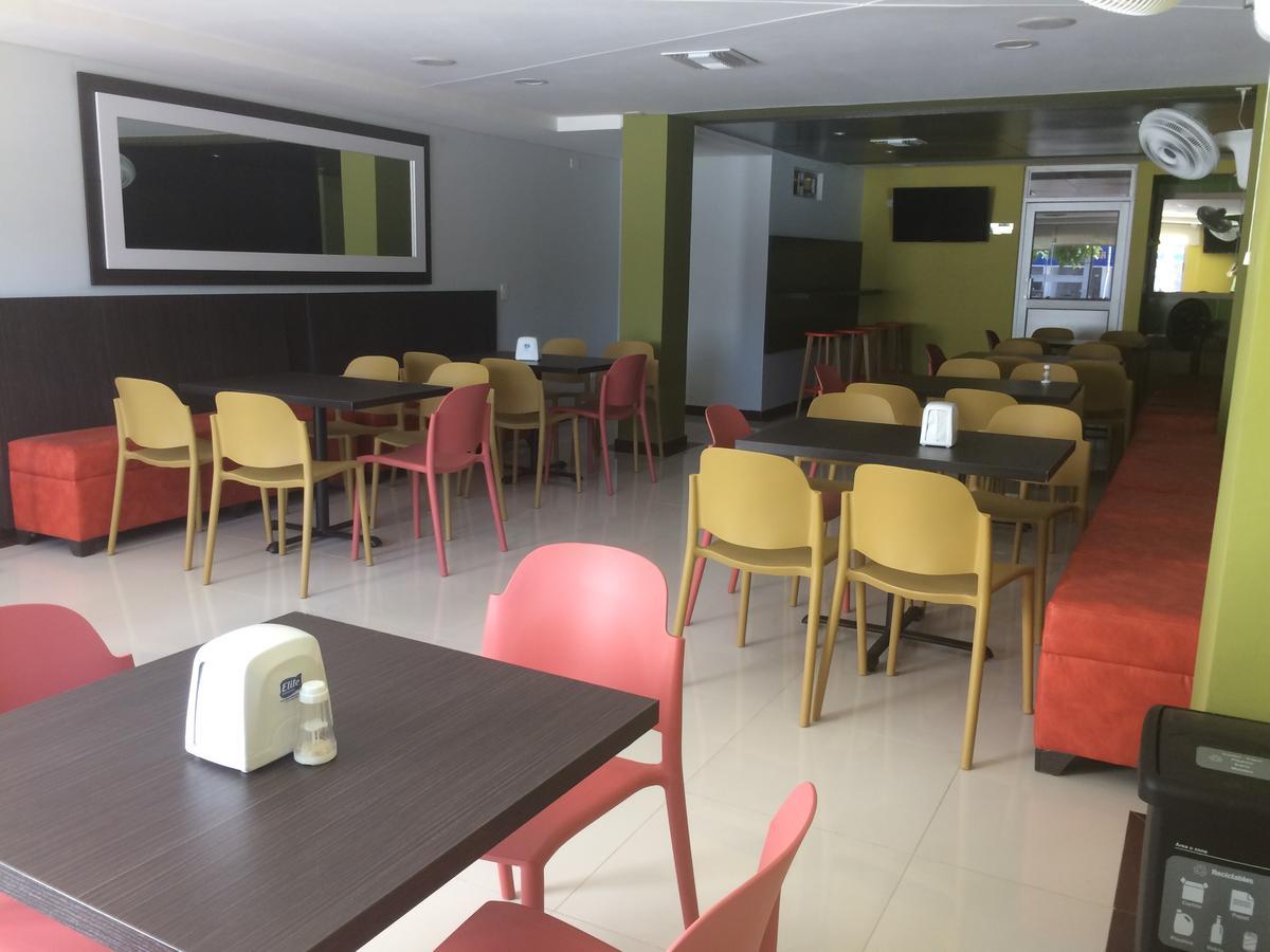 Hotel 56 Avenue Plaza Barranquilla  Exterior foto